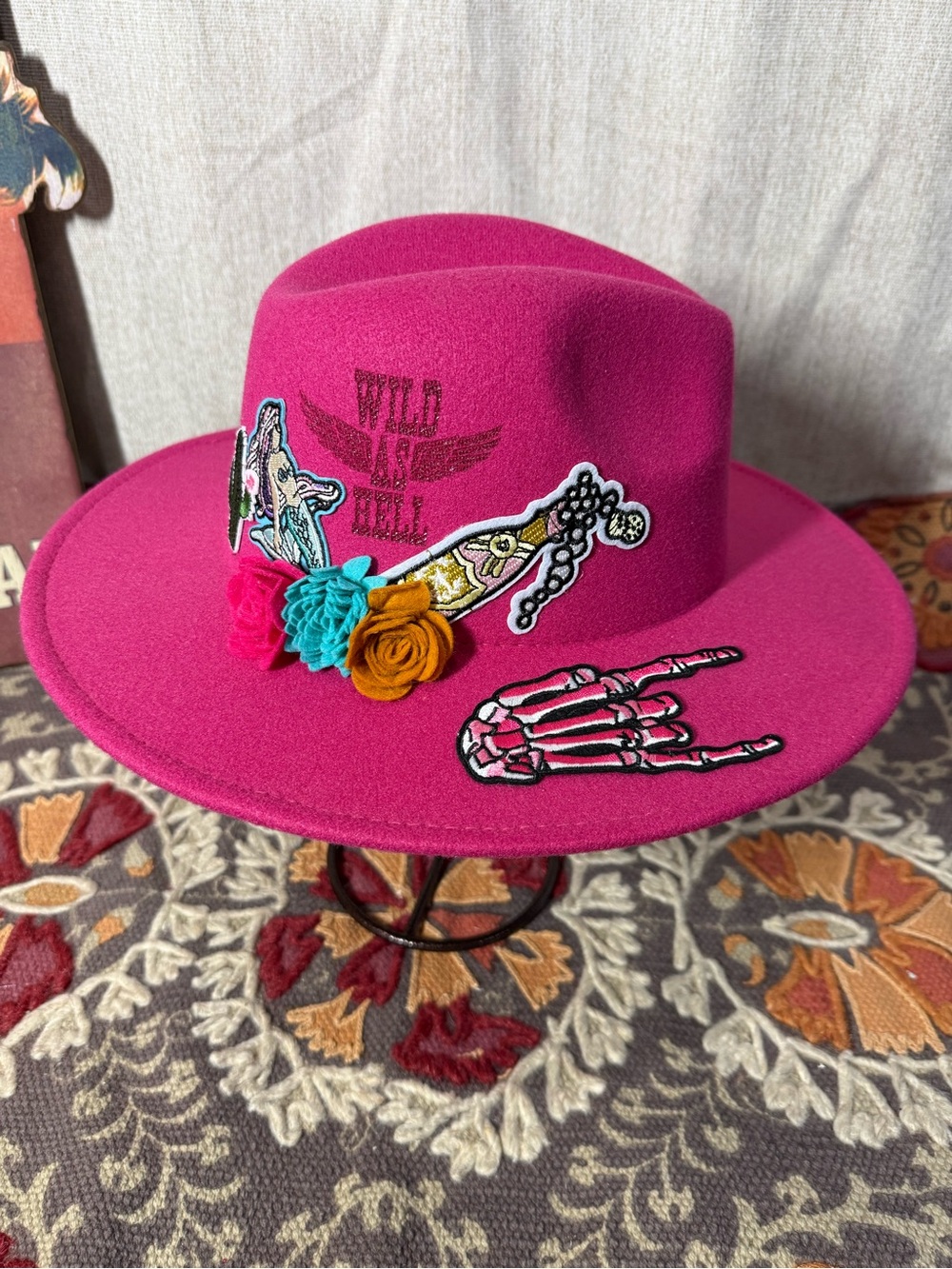 Bright Fuchsia pink  Wide-Brim Fedora with Embroidered Patches nfr Las Vegas